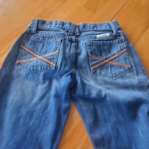 Bermuda shorts - Picture 2 of 6